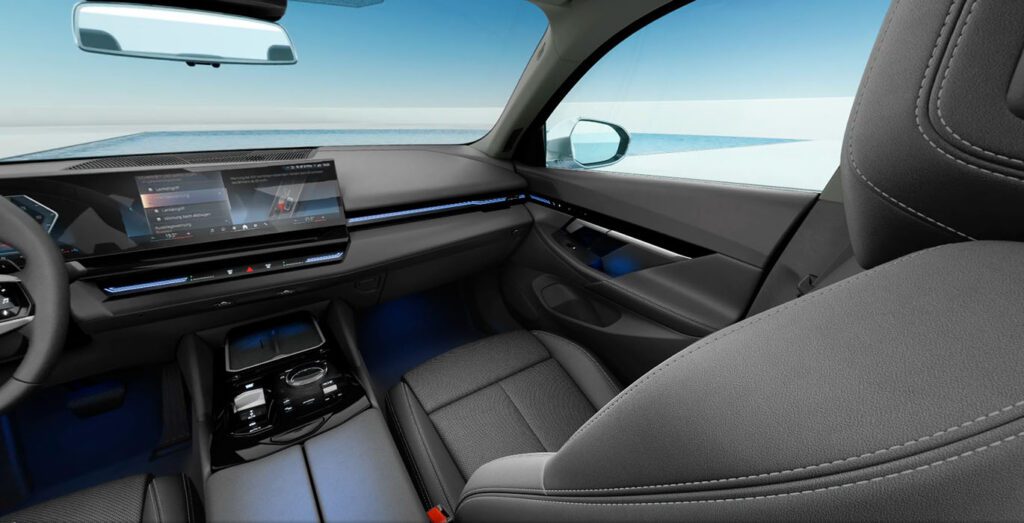 BMW-Serie-5-520d-nuevo-interior-delantera-2