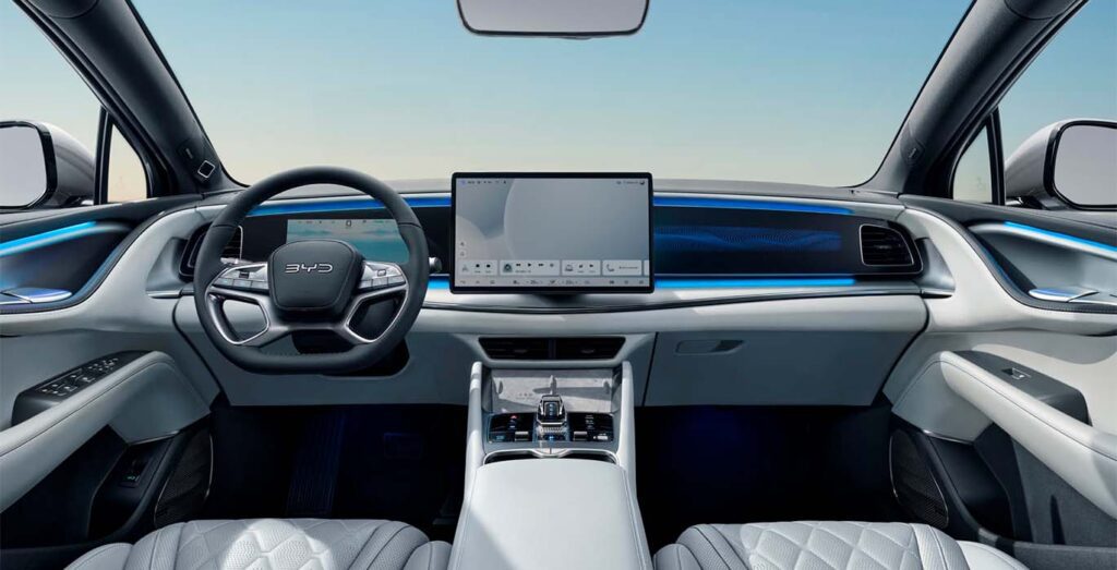 BYD-Sealion-7-Comfort-interior-delantera