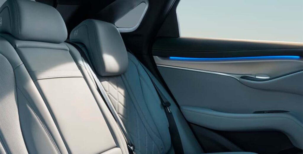 BYD-Sealion-7-Comfort-interior-trasera