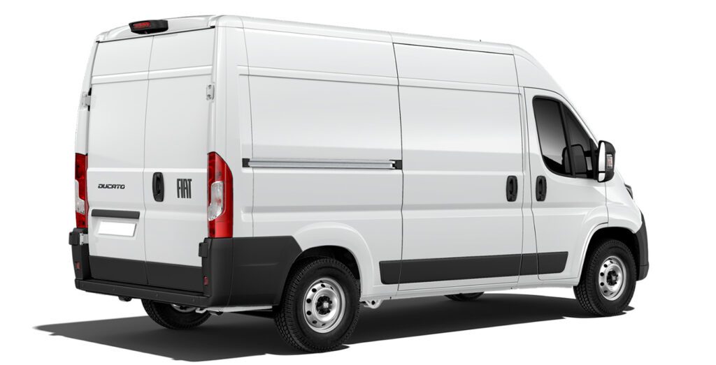 FIAT-DUCATO-35-L2H2-BLUEHDI-MANUAL-exterior-trasera