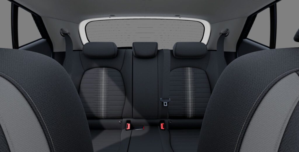 Hyundai-i-Klass-cv-Auto-interior-trasera