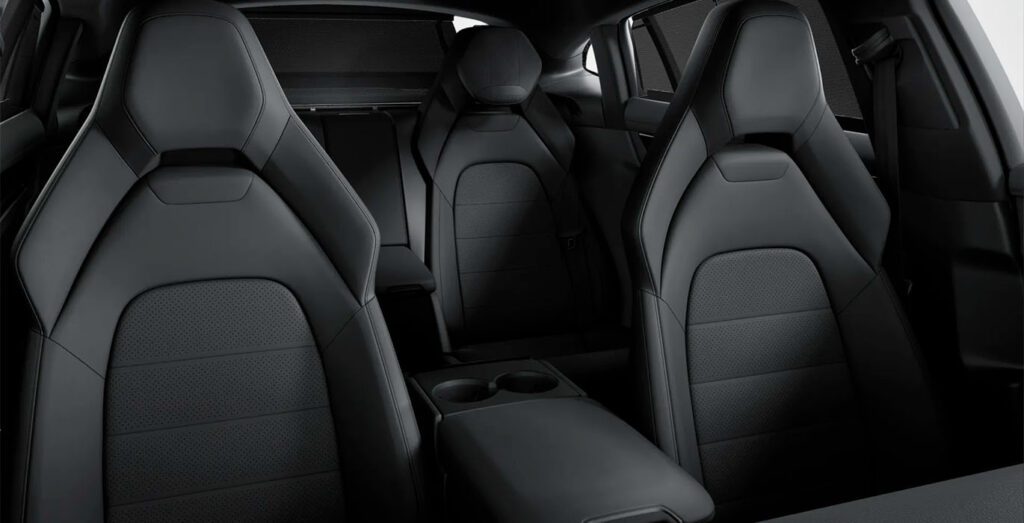 Porsche-Panamera-4-E-Hybrid-Executive-interior-delantera-II