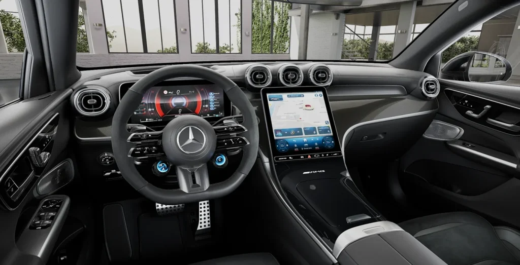 Mercedes-AMG-GLC-Coupe-63-S-E-Performance-interior-delantera.webp