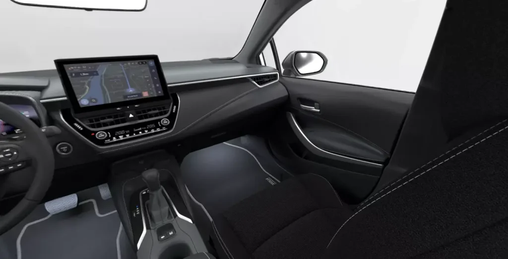 Toyota-Corolla-140H-Active-interior-delantera-II.webp