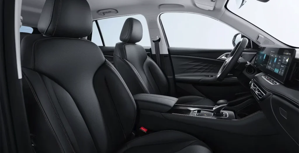 MG-HS-1.5-Hybrid-Comfort-interior-delantera-II.webp