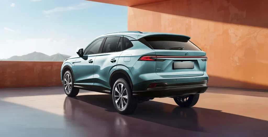 MG-HS-1.5-Hybrid-Comfort-trasera-verde.webp