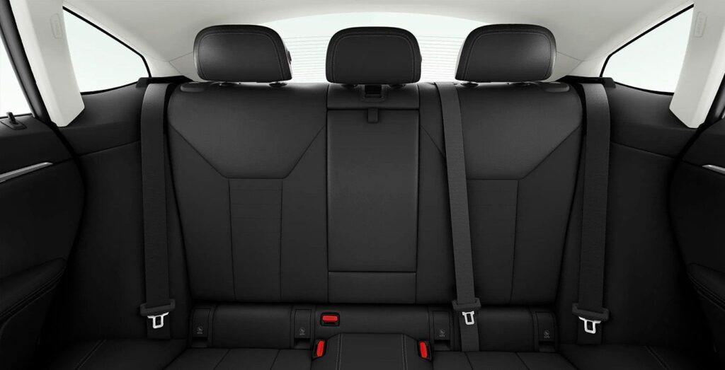 BMW-Serie-4-Gran-Coupe-420i-interior-trasera
