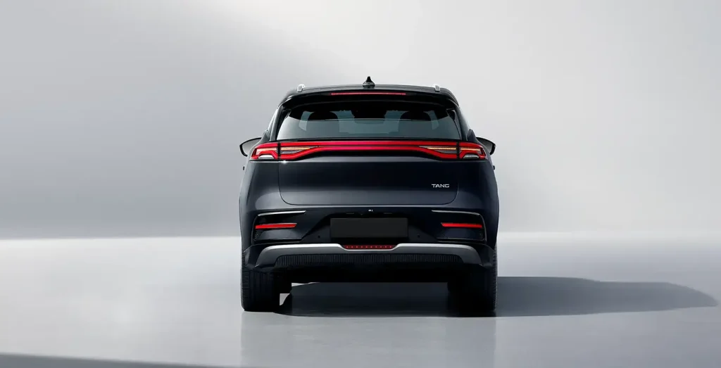 BYD-Tang-Flagship-trasera