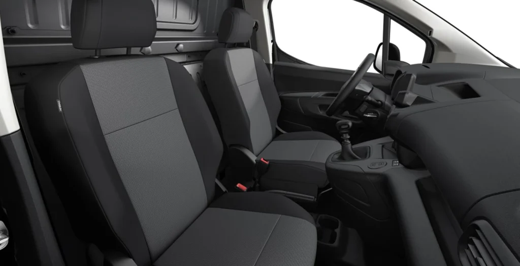Citroen-Berlingo-Talla-M-BlueHDI-100cv-II-van-interior-trasera