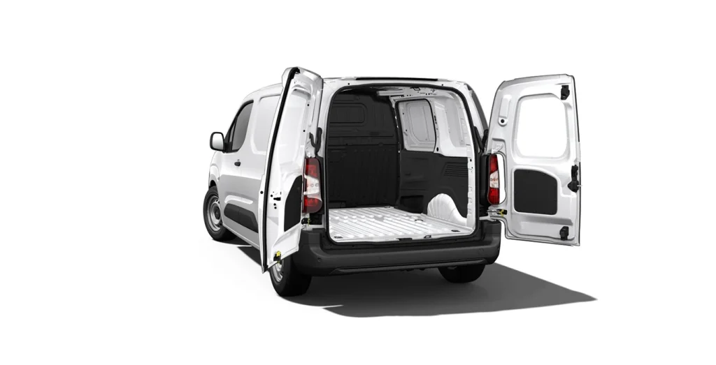Citroen-Berlingo-Talla-M-BlueHDI-100cv-II-van-trasera-abierta