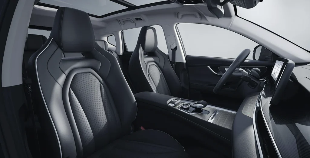 EBRO-s700-1.5-TGDI-PHEV-1DHT-2WD-Luxury-interior-delantera-II