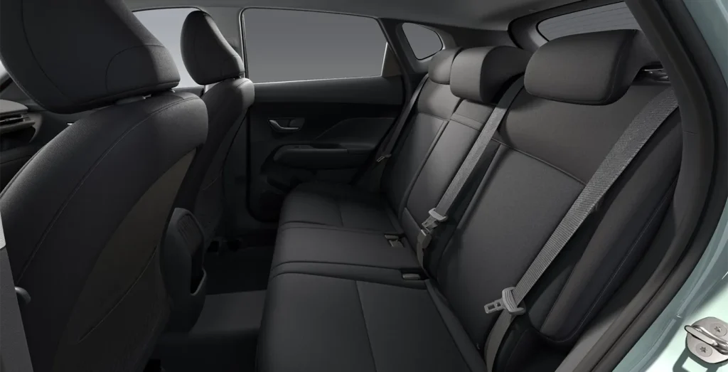 Hyundai-Kona-XLS-1.0T-115CV-interior-trasera