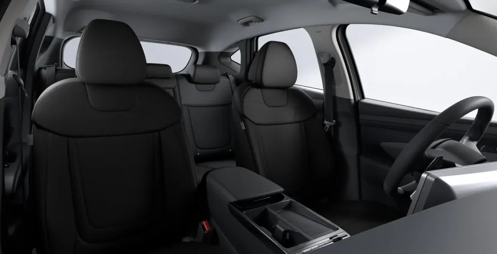 Hyundai-Tucson-1.6T-239CV-HEV-AT-Klass-interior-negro-trasera