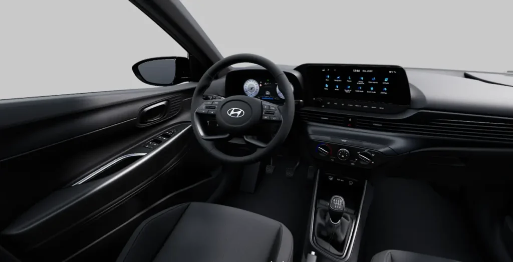 Hyundai-i20-1.0T-Black-Line-90cv-MY26-interior-delantera