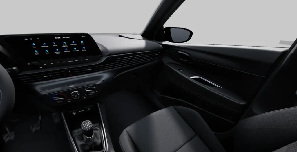 Hyundai-i20-1.0T-Black-Line-90cv-MY26-interior-delantera-II