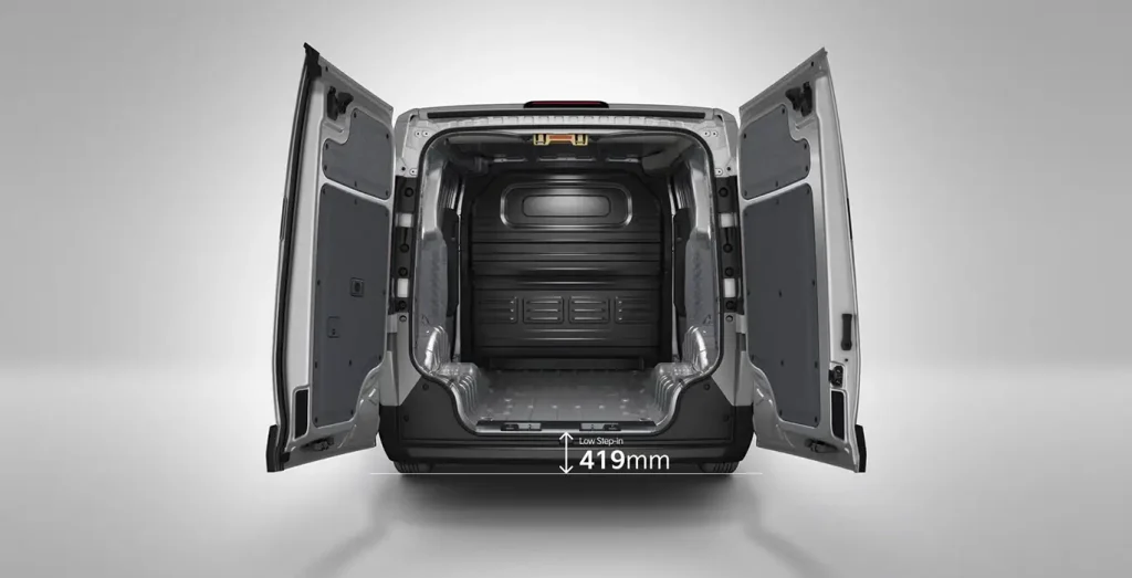 KIA-PV5-Cargo-L2H1-Long-Range-Plus-trasera-II
