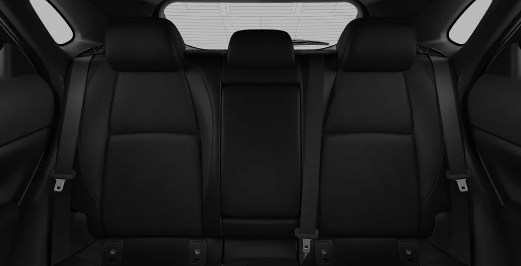 MAZDA-CX-30-e-SKYACT-G-MHEV-Centre-Line-II-interior-trasera