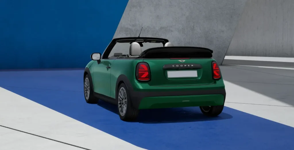 MINI-Cooper-C-Cabrio-Classic-trasera