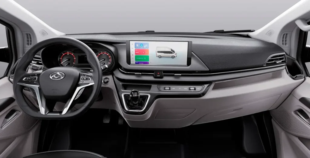 Maxus-Deliver-7-L2H1-interior-delantera