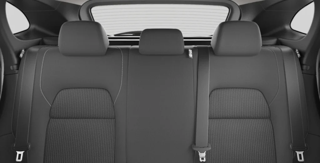 Nissan-Qashqai-DIG-T-158CV-MHEV-4x2-Acenta-WHT-interior-trasera