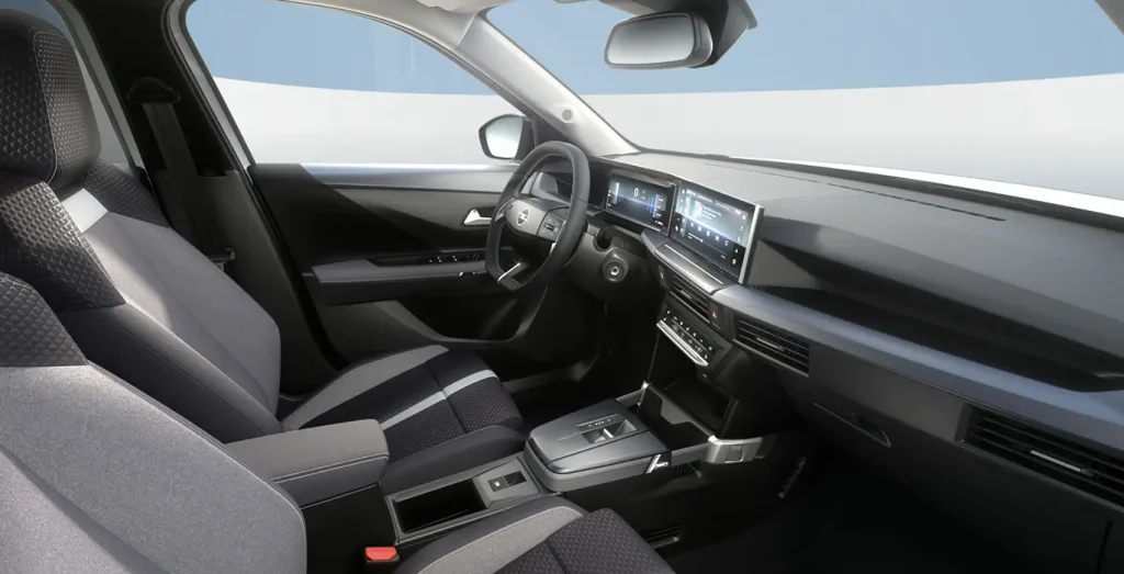Opel-Frontera-GS-1.2T-XHT-Hybrid-eDCT6-81kW-interior-delantera-II
