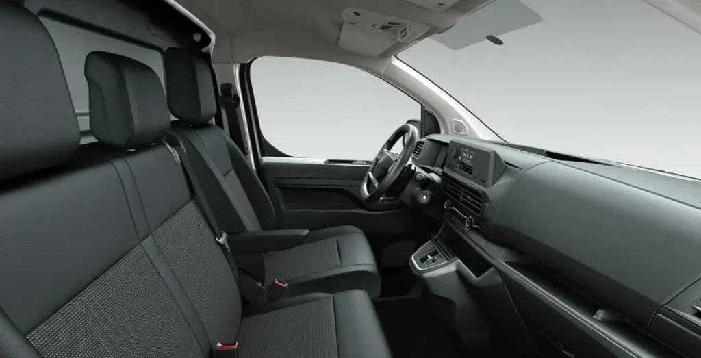 Opel-Vivaro-Furgon-Electric-100kW-Bateria-75-kWh-VU-interior-delantera-II