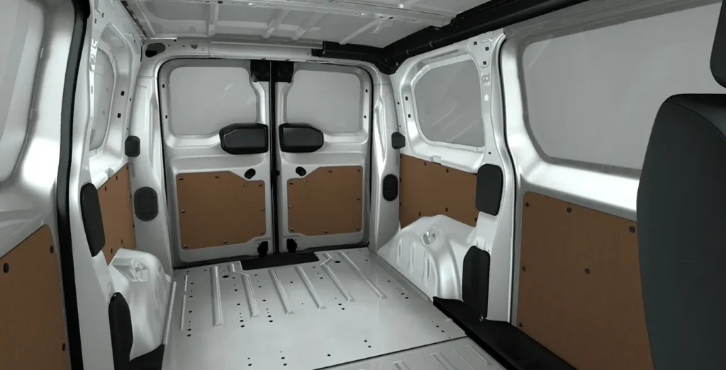 Opel-Vivaro-Furgon-Electric-100kW-Bateria-75-kWh-VU-interior-trasera