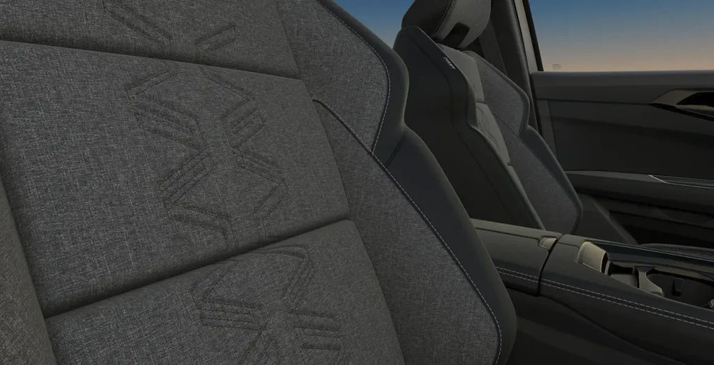 RENAULT-Austral-Evolution-E-Tech-Full-Hybrid-II-interior-delantera-II