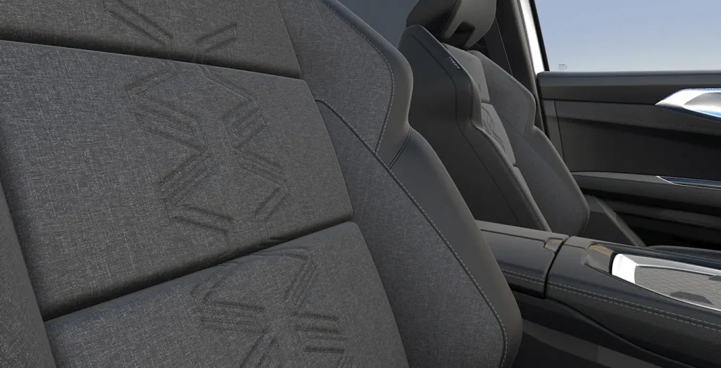 RENAULT-ESPACE-TECHNO-E-TECH-FULL-HYBRID-200CV-interior-delantera-II