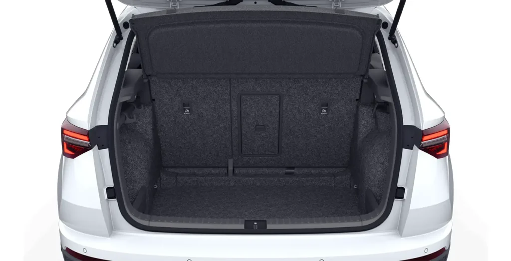 SKODA-Karoq-Selection-1.5-TSI-DSG-blanco-maletero