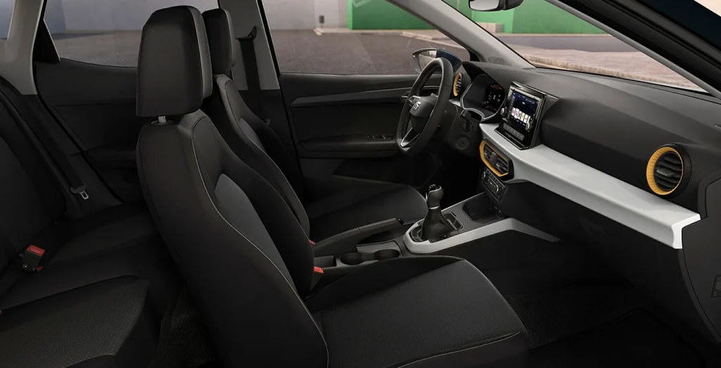 Seat-Arona-1.0-TSI-Style-Special-Edition-interior-delantera-II