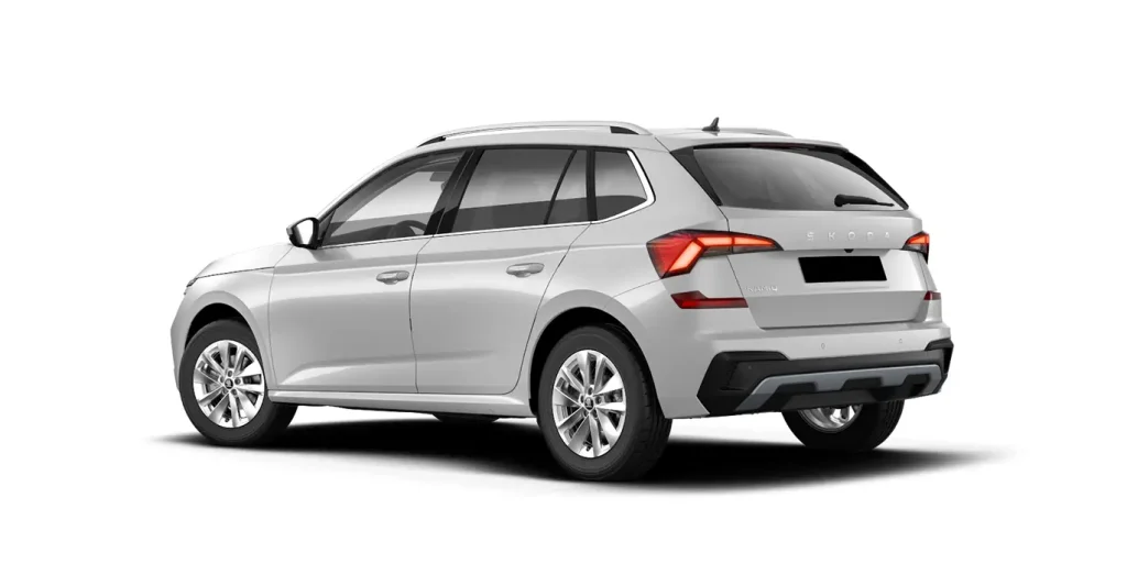 Skoda-Kamiq-1.5-TSI-110kW-150CV-DSG-Selection-blanco-trasera