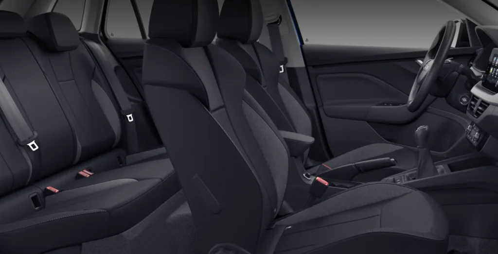 Skoda-Kamiq-Selection-1.0-TSI-95cv-interior-trasera